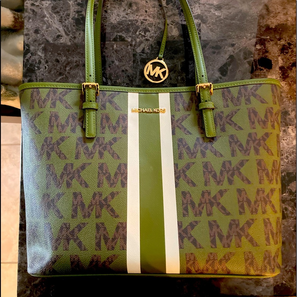 Michael Kors Tote